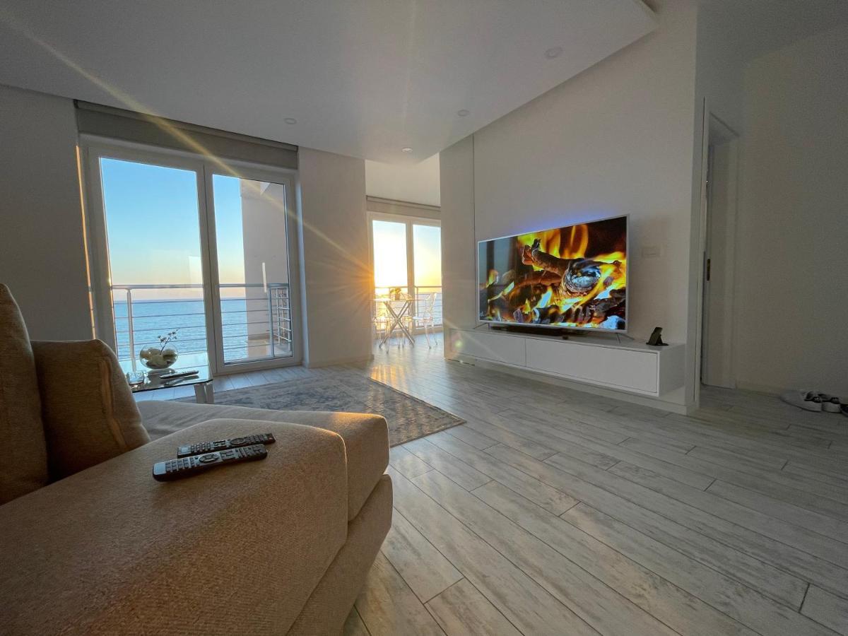 Durres Currila Modern Luxury Stunning Beach Views 외부 사진